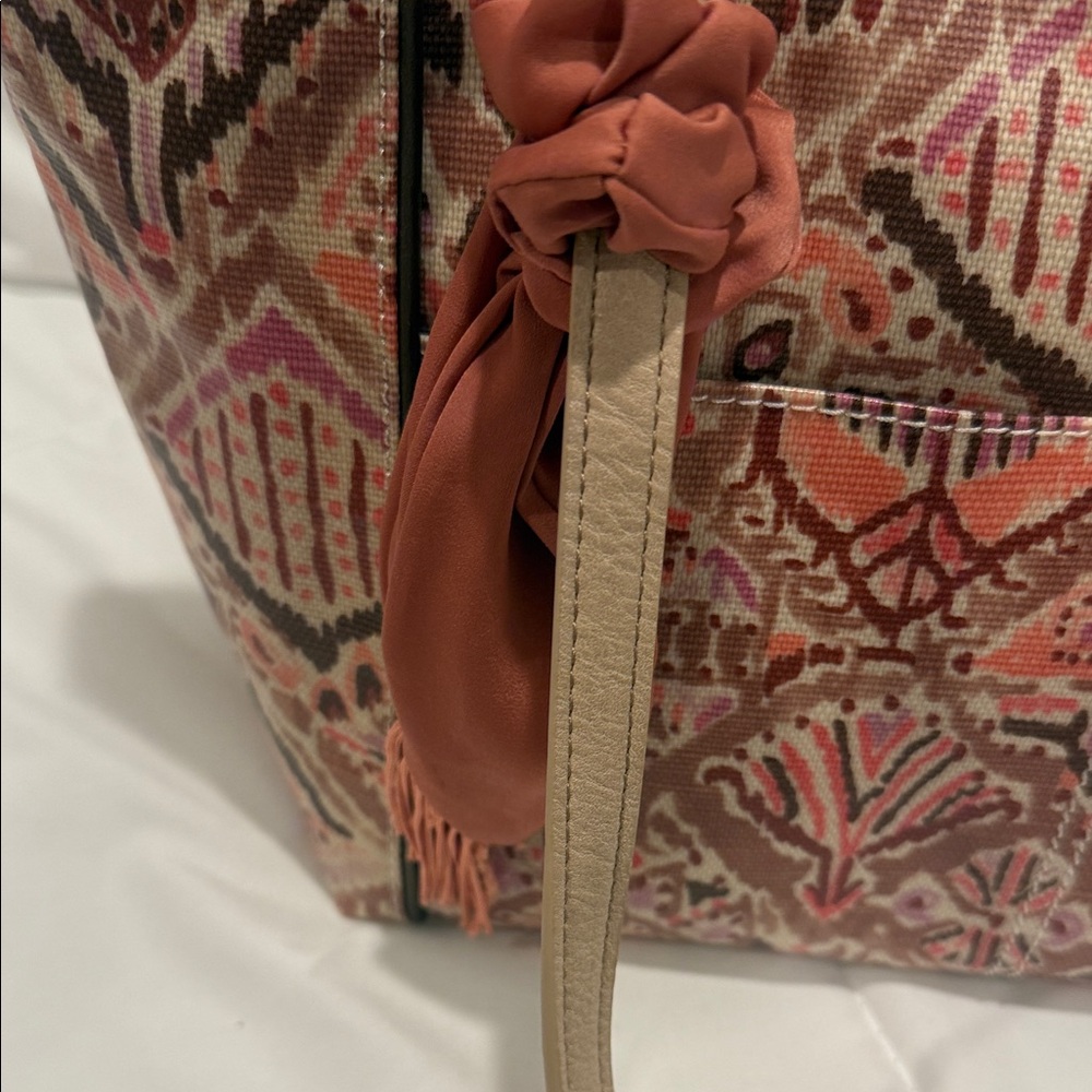 Sakroots Multicolor Patterned Tote Bag - Picture 3 of 15
